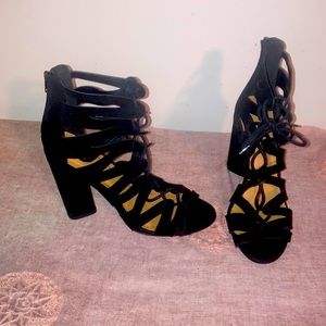 Charlotte Russe high heeled shoes black size 9